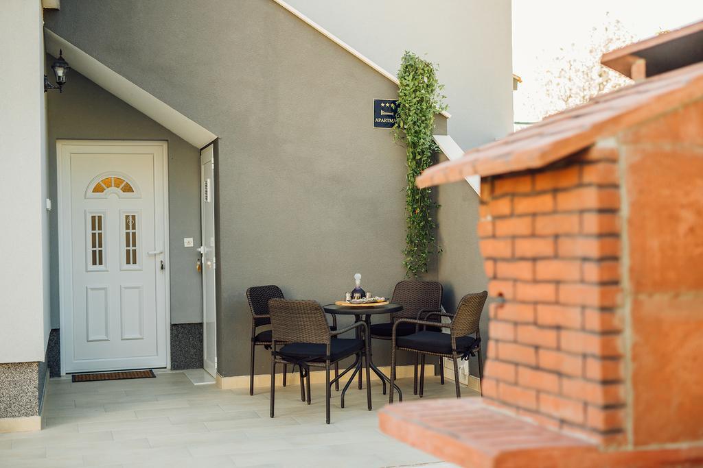 Apartments Essentia Podstrana Eksteriør billede